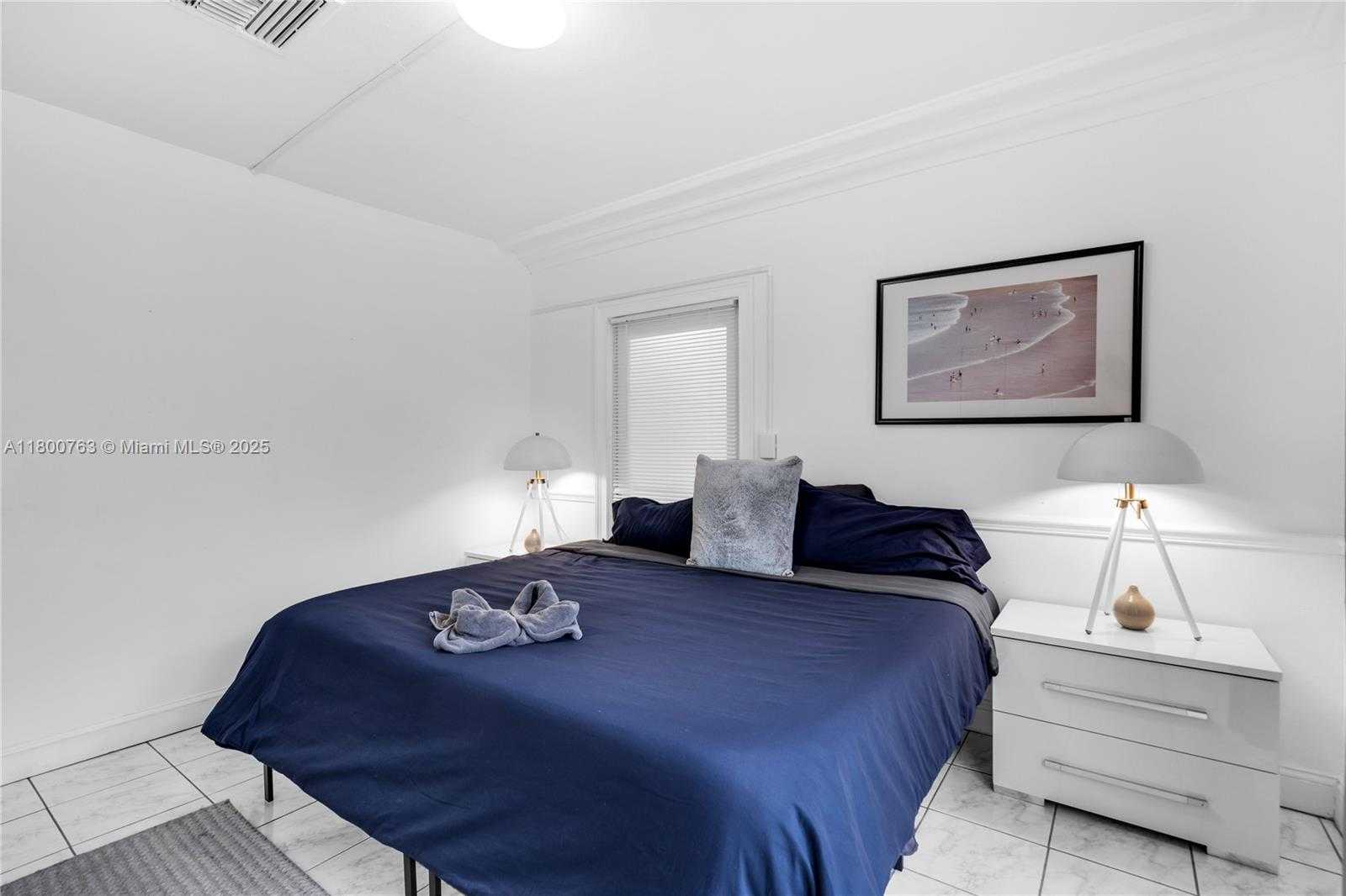Small Image of 520 SOUTH WEST 22ND RD, Miami Number 54