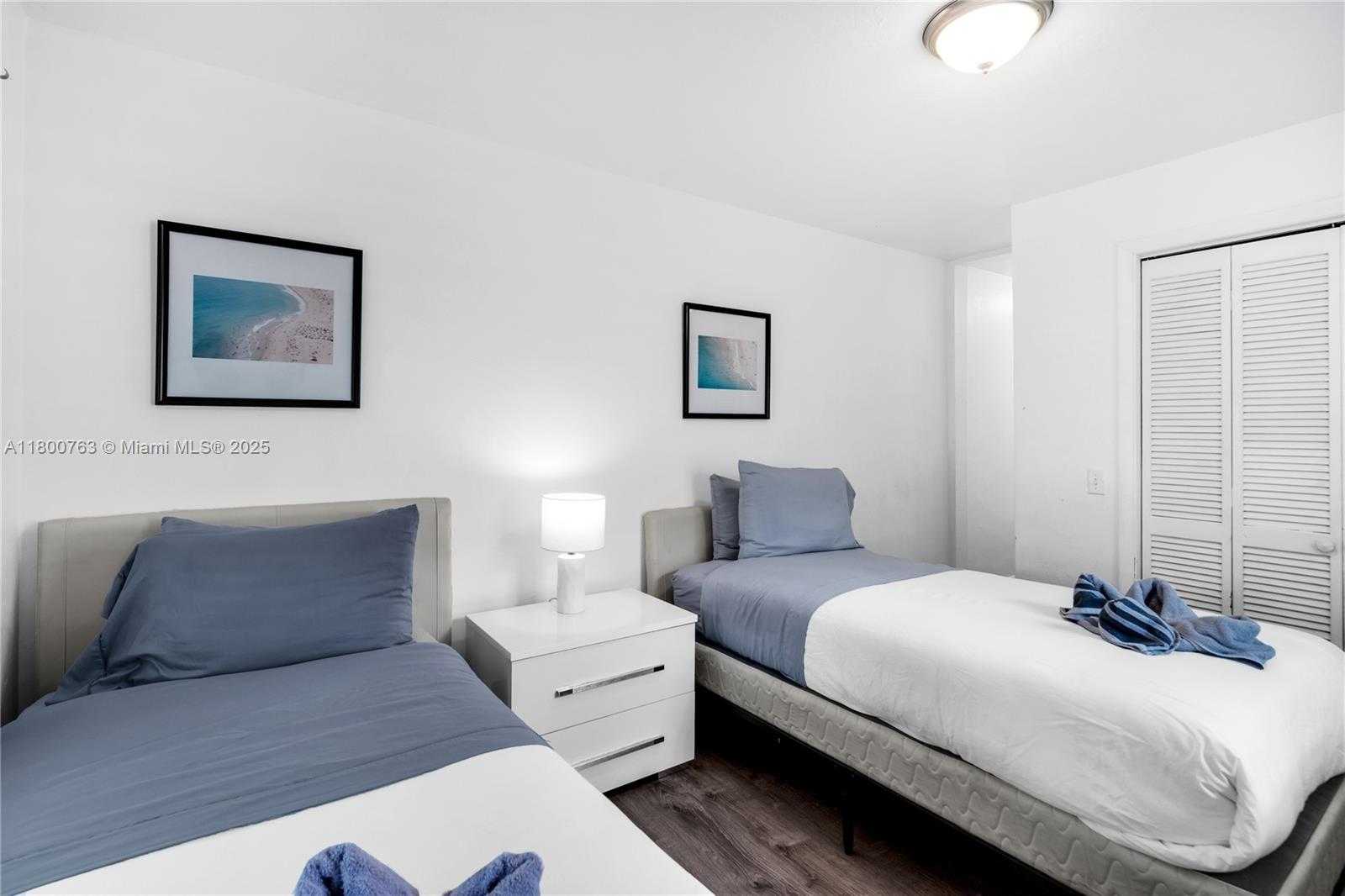 Small Image of 520 SOUTH WEST 22ND RD, Miami Number 57