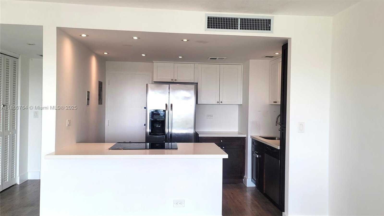 Small Image of 2451 BRICKELL AVE #10P, Miami Number 2