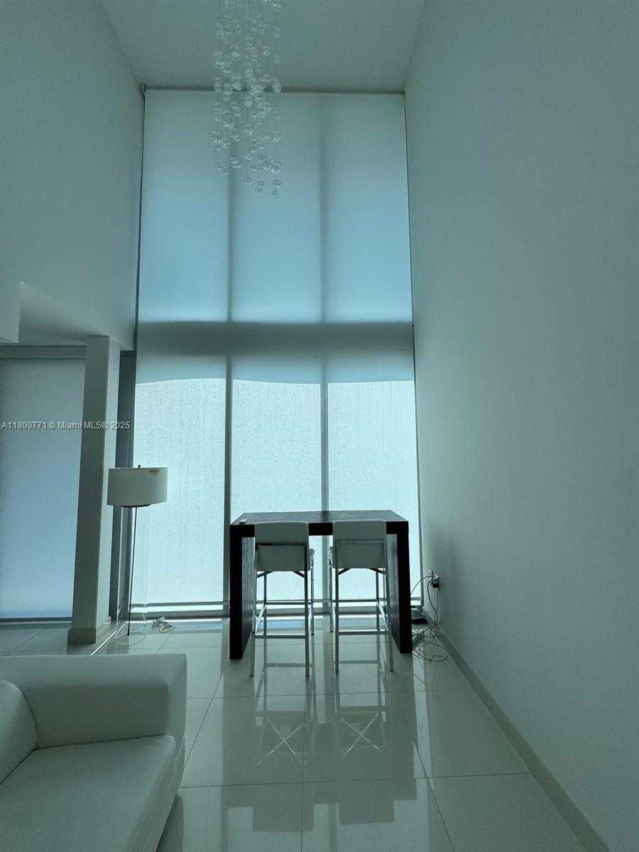 Small Image of 200 #1101, Miami Number 5