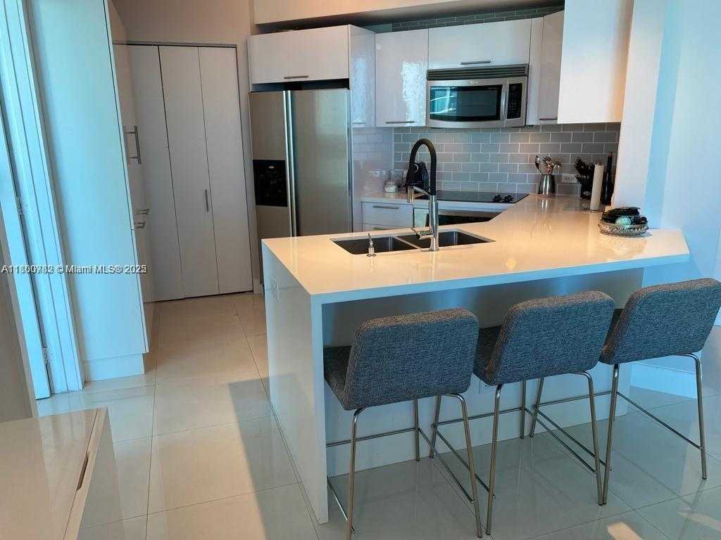 Small Image of 480 NORTH EAST 30TH ST #1405, Miami Number 17