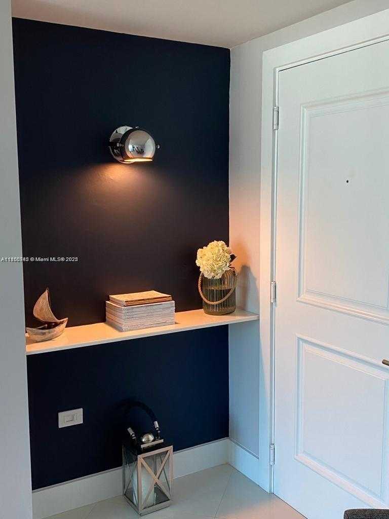 Small Image of 480 NORTH EAST 30TH ST #1405, Miami Number 8