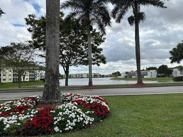 Small Image of 10720 NORTH WEST 66TH ST #402, Doral Number 19