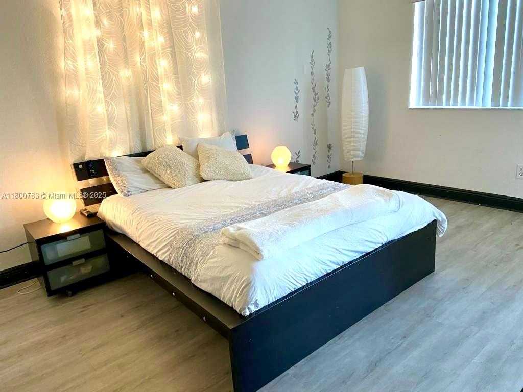 Small Image of 10720 NORTH WEST 66TH ST #402, Doral Number 4