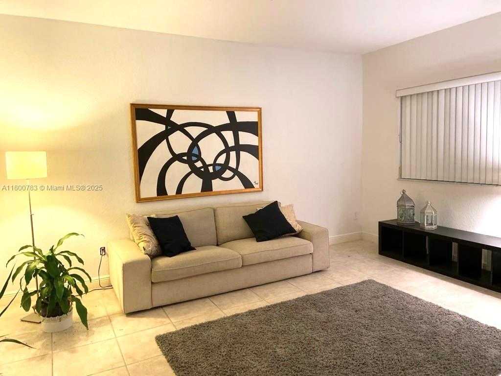 Small Image of 10720 NORTH WEST 66TH ST #402, Doral Number 7