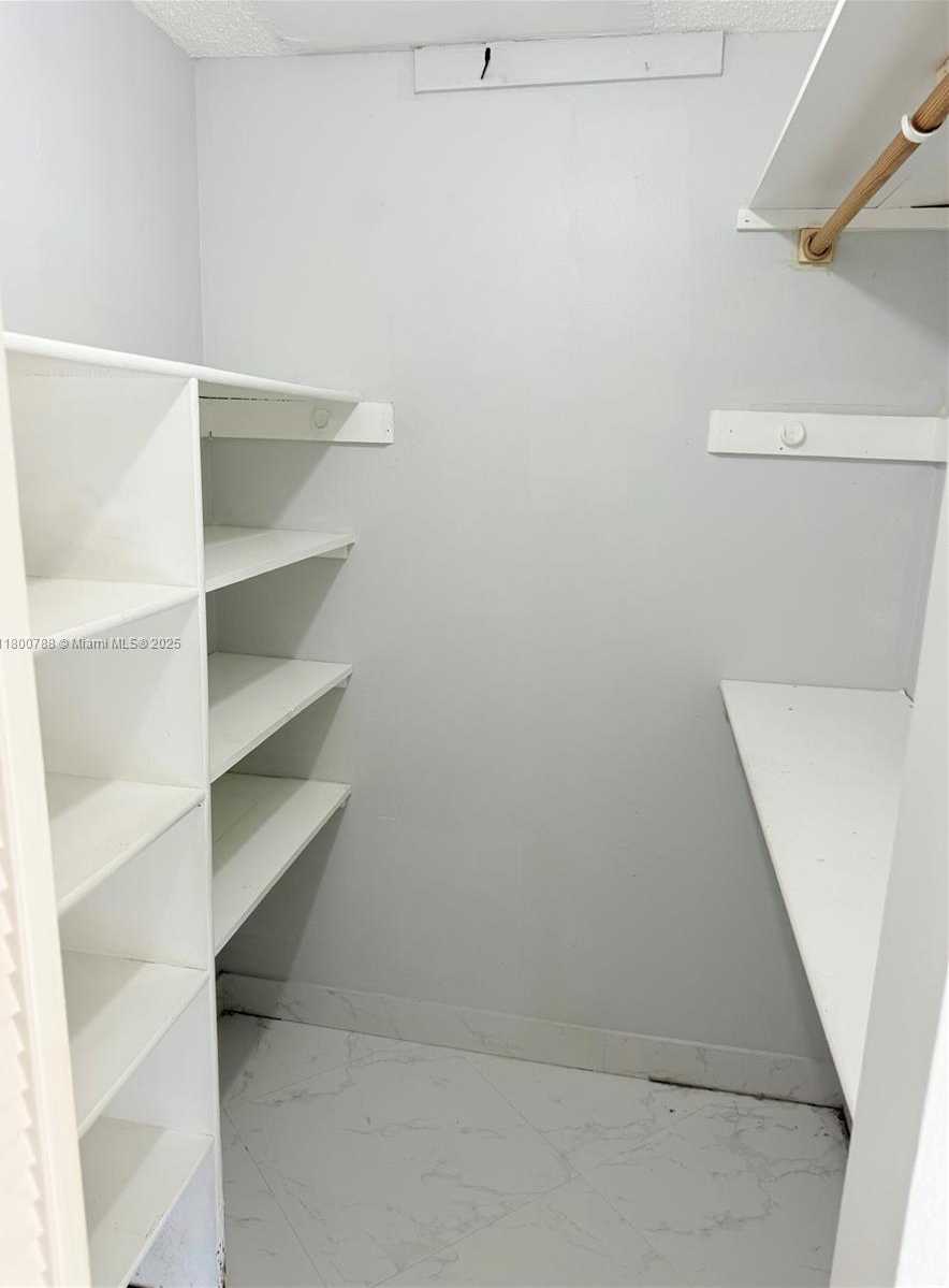 Small Image of 8208 SOUTH WEST 81ST PL #8208, Miami Number 20