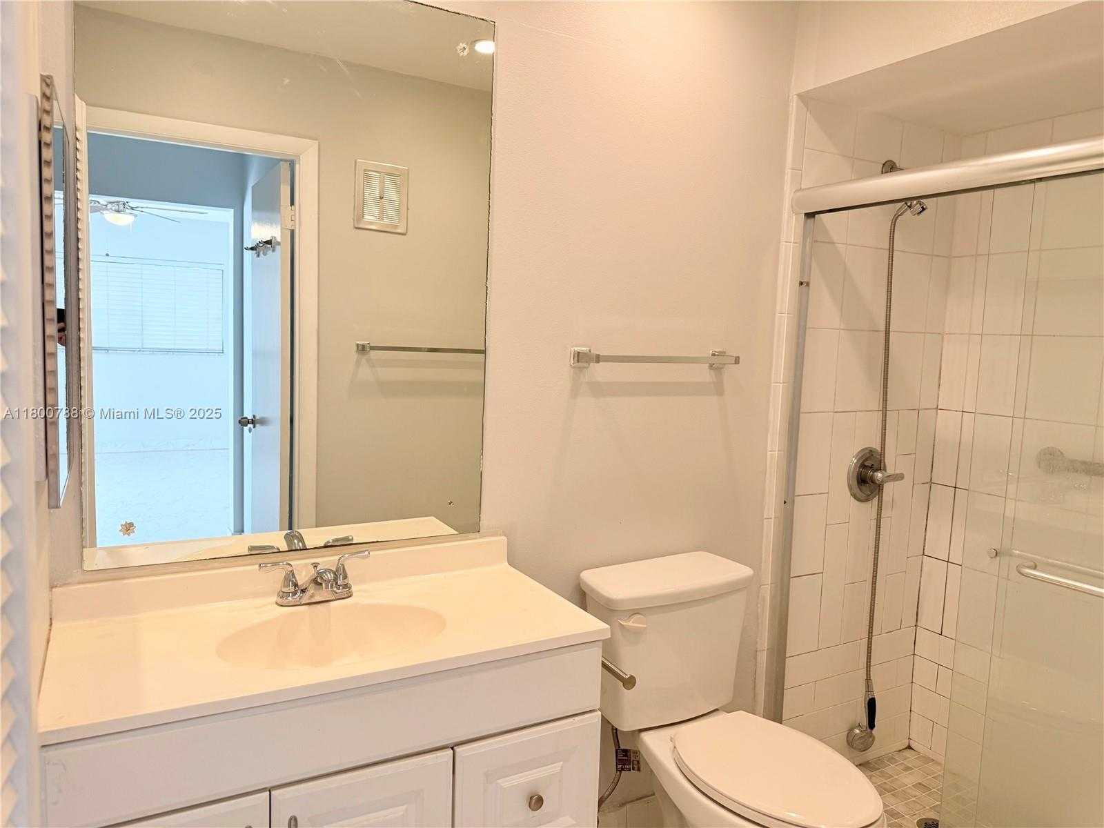 Small Image of 8208 SOUTH WEST 81ST PL #8208, Miami Number 22