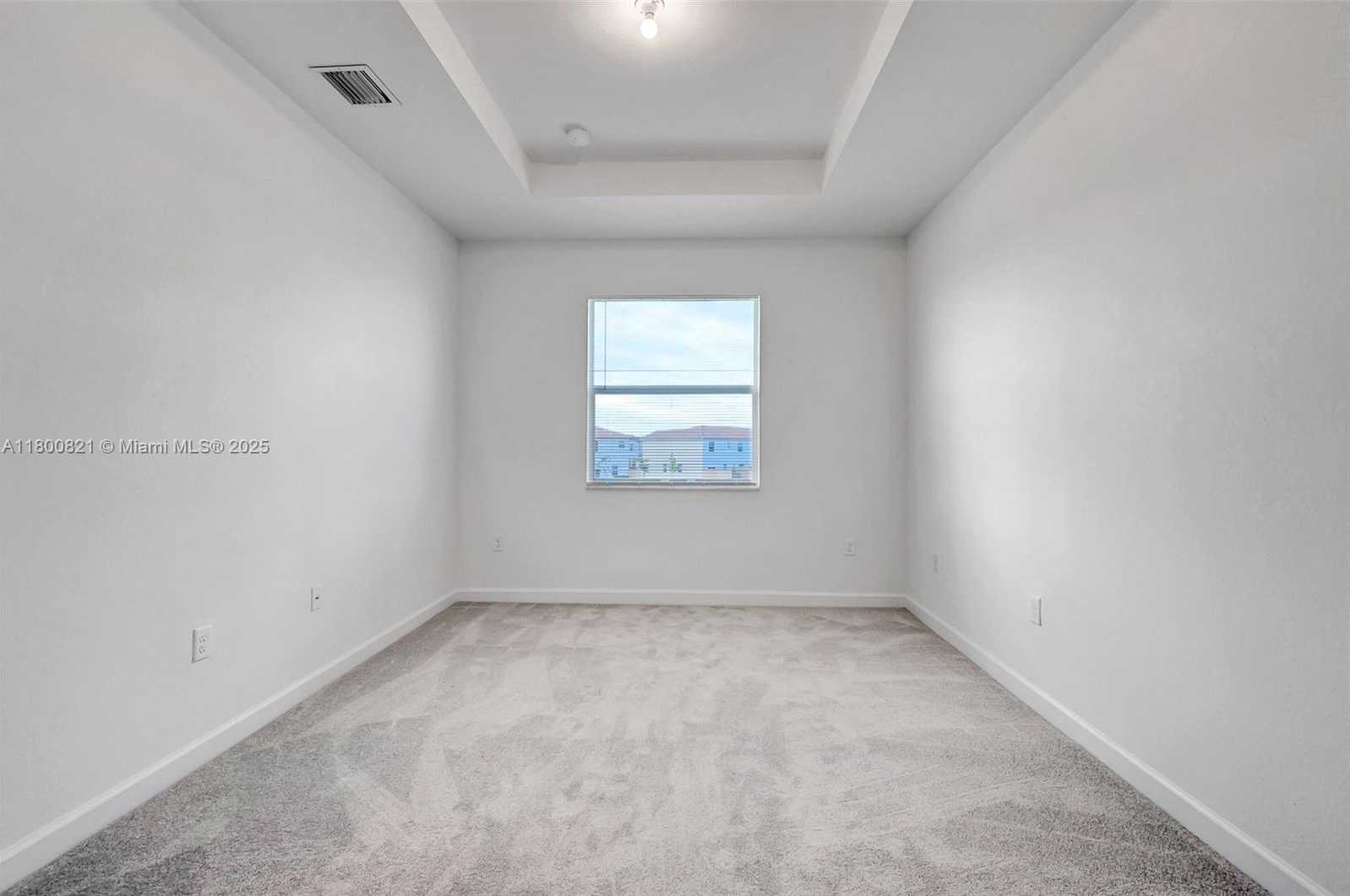 Small Image of 12921 NORTH WEST 24TH AVE, Miami Number 30