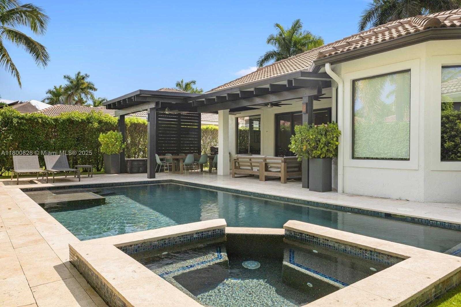 Small Image of 1846 HARBOR VIEW CIR #1846, Weston Number 6