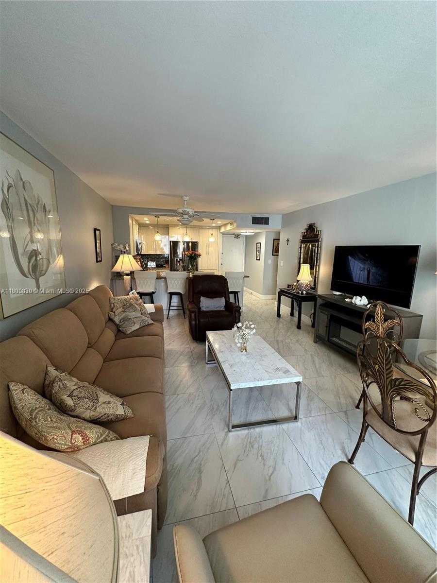 Small Image of 3540 SOUTH OCEAN BLVD #216, South Palm Beach Number 16