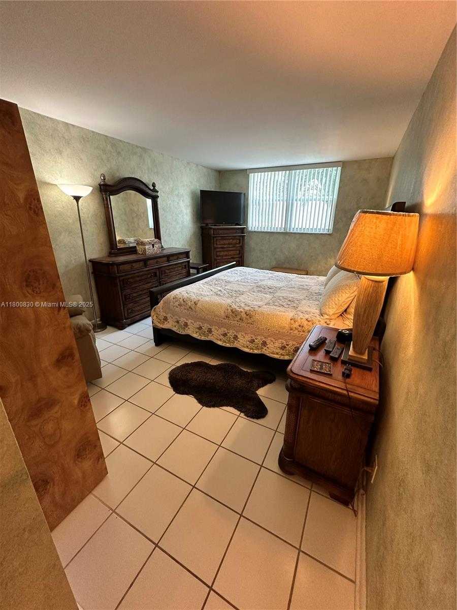 Small Image of 3540 SOUTH OCEAN BLVD #216, South Palm Beach Number 24