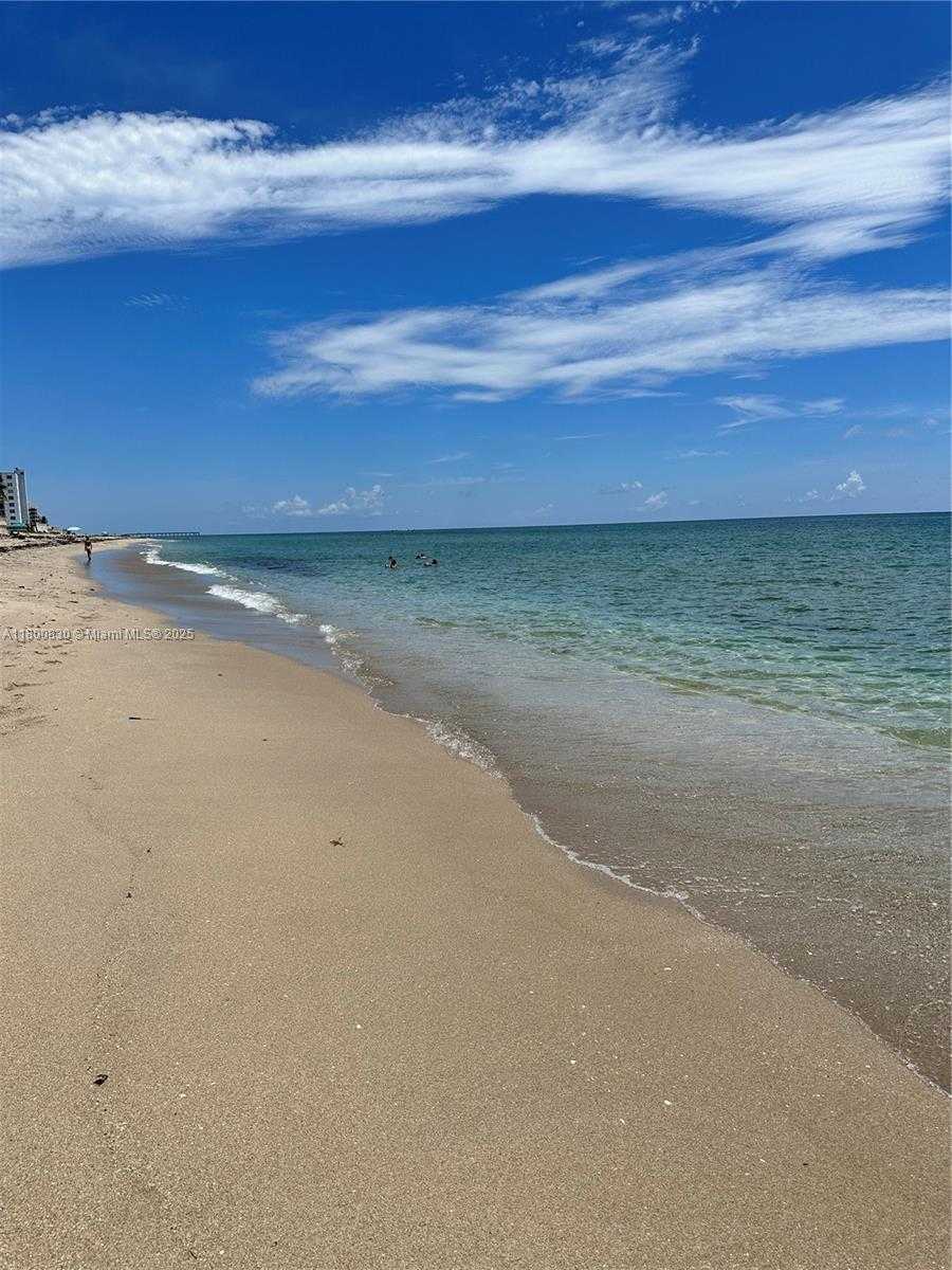 Small Image of 3540 SOUTH OCEAN BLVD #216, South Palm Beach Number 31