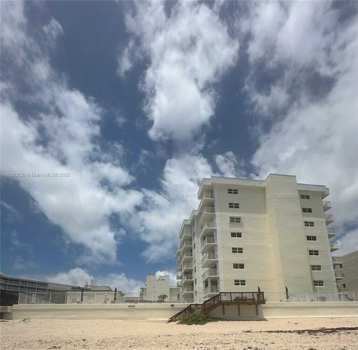 Small Image of 3540 SOUTH OCEAN BLVD #216, South Palm Beach Number 32