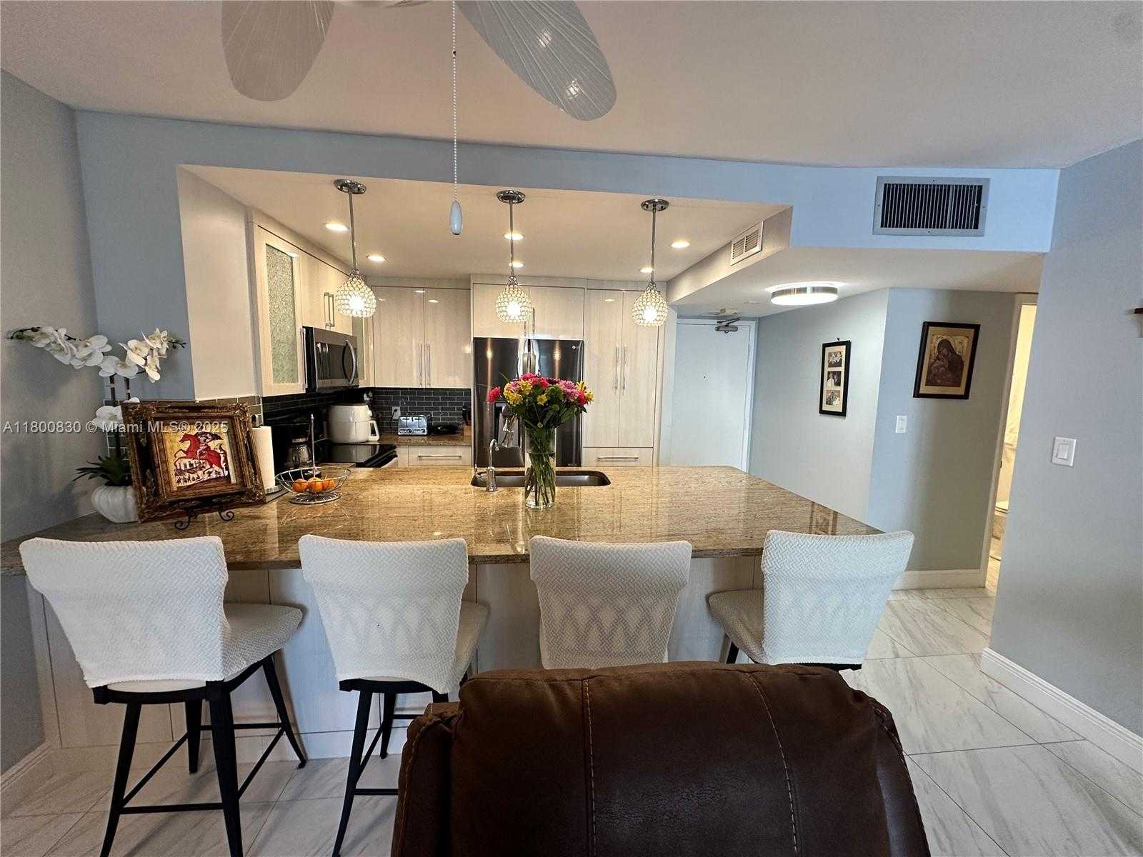 Small Image of 3540 SOUTH OCEAN BLVD #216, South Palm Beach Number 6