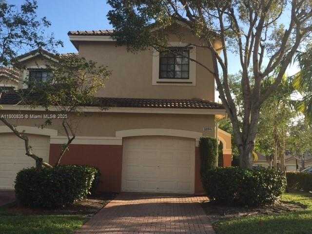 Small Image of 3894 TREE TOP DR, Weston Number 3