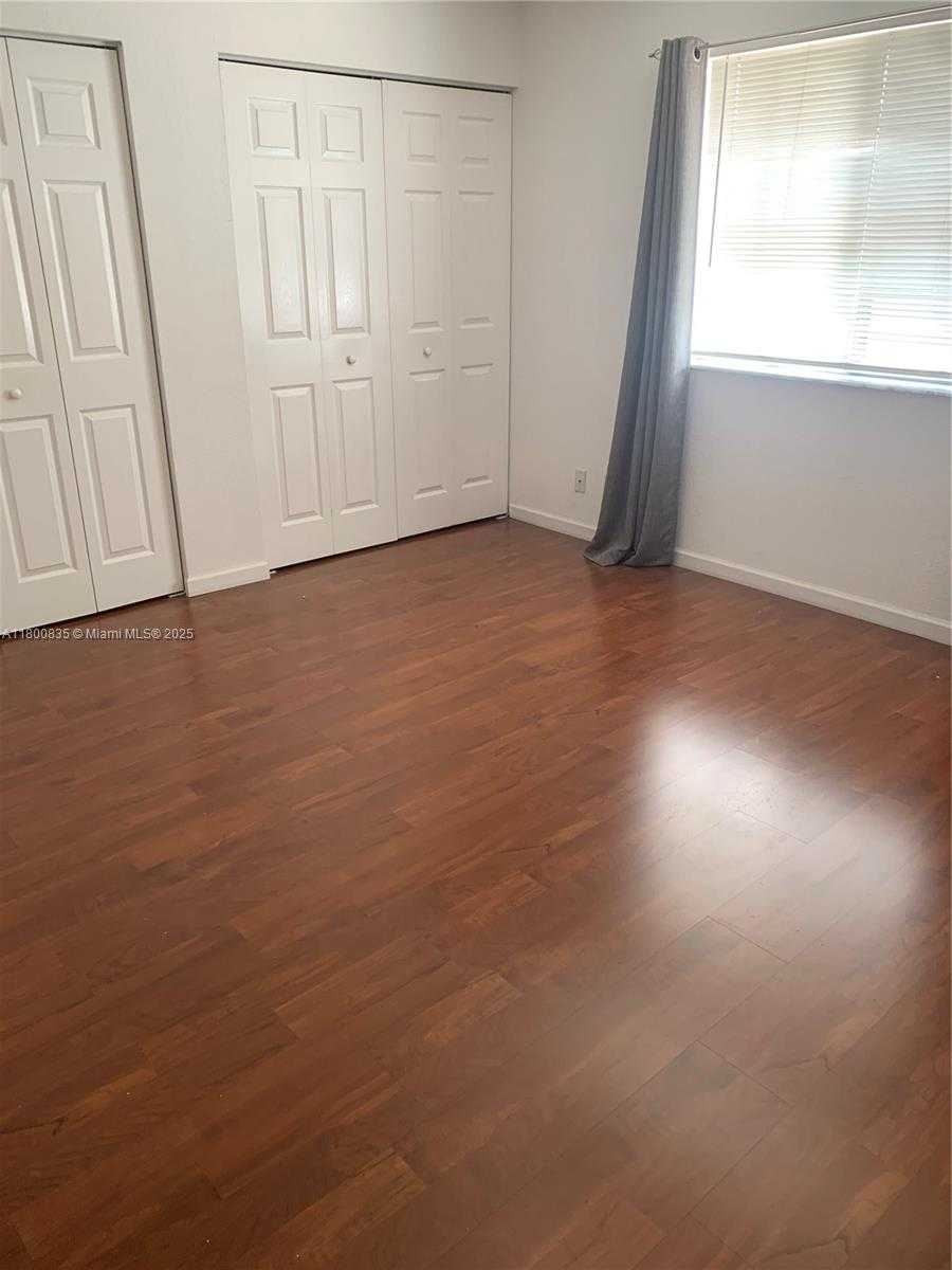 Small Image of 3894 TREE TOP DR, Weston Number 34