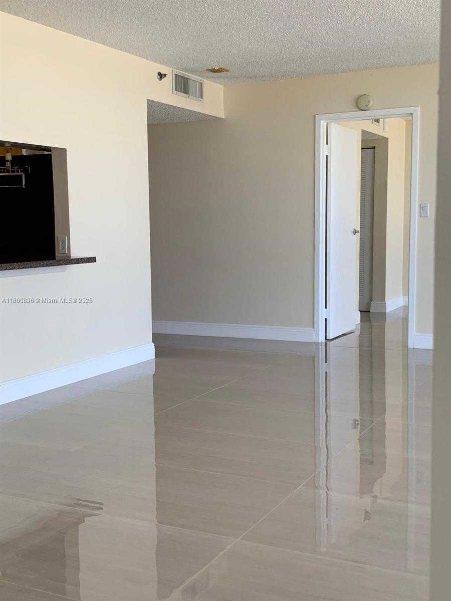 Small Image of 7601 EAST TREASURE DR #714, North Bay Village Number 12