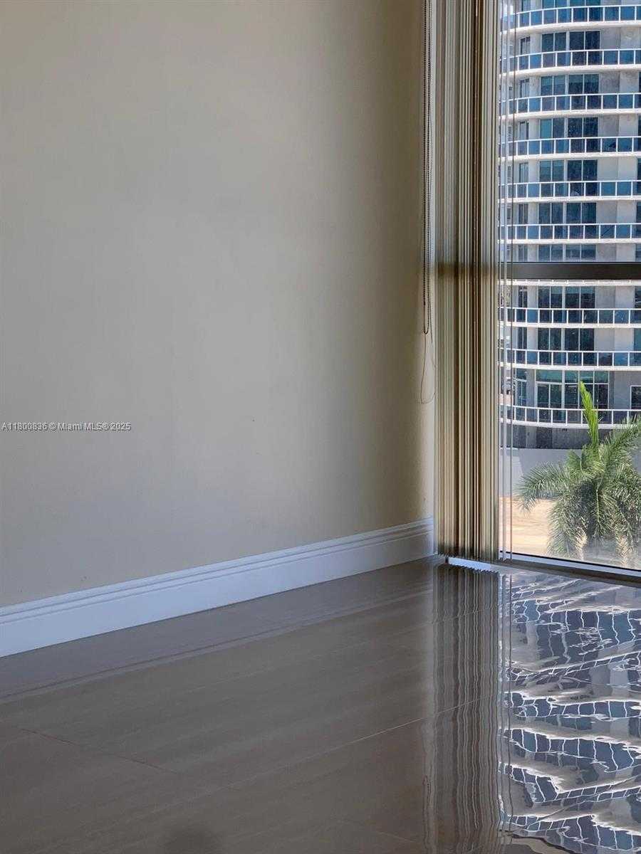 Small Image of 7601 EAST TREASURE DR #714, North Bay Village Number 13