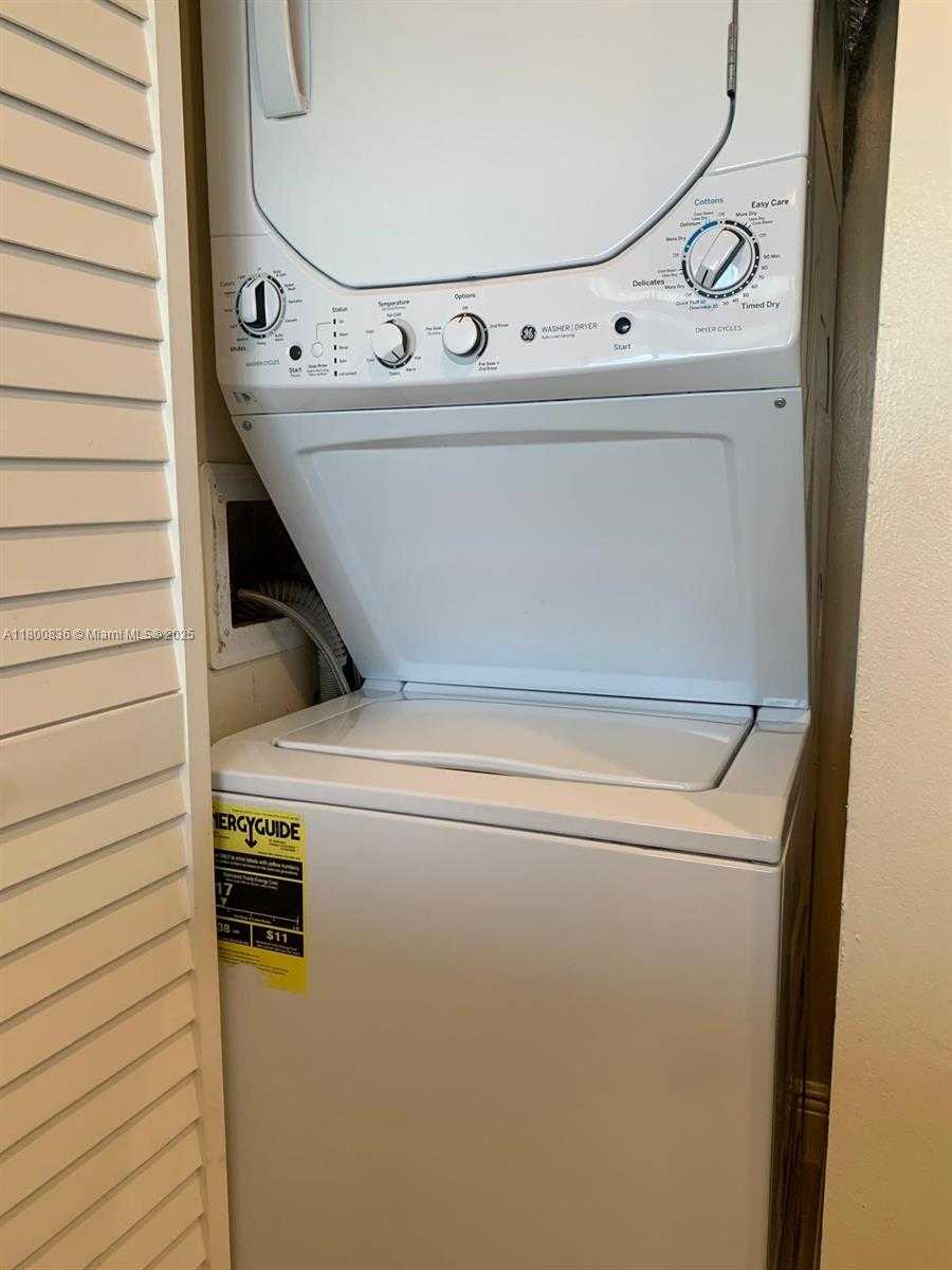 Small Image of 7601 EAST TREASURE DR #714, North Bay Village Number 35