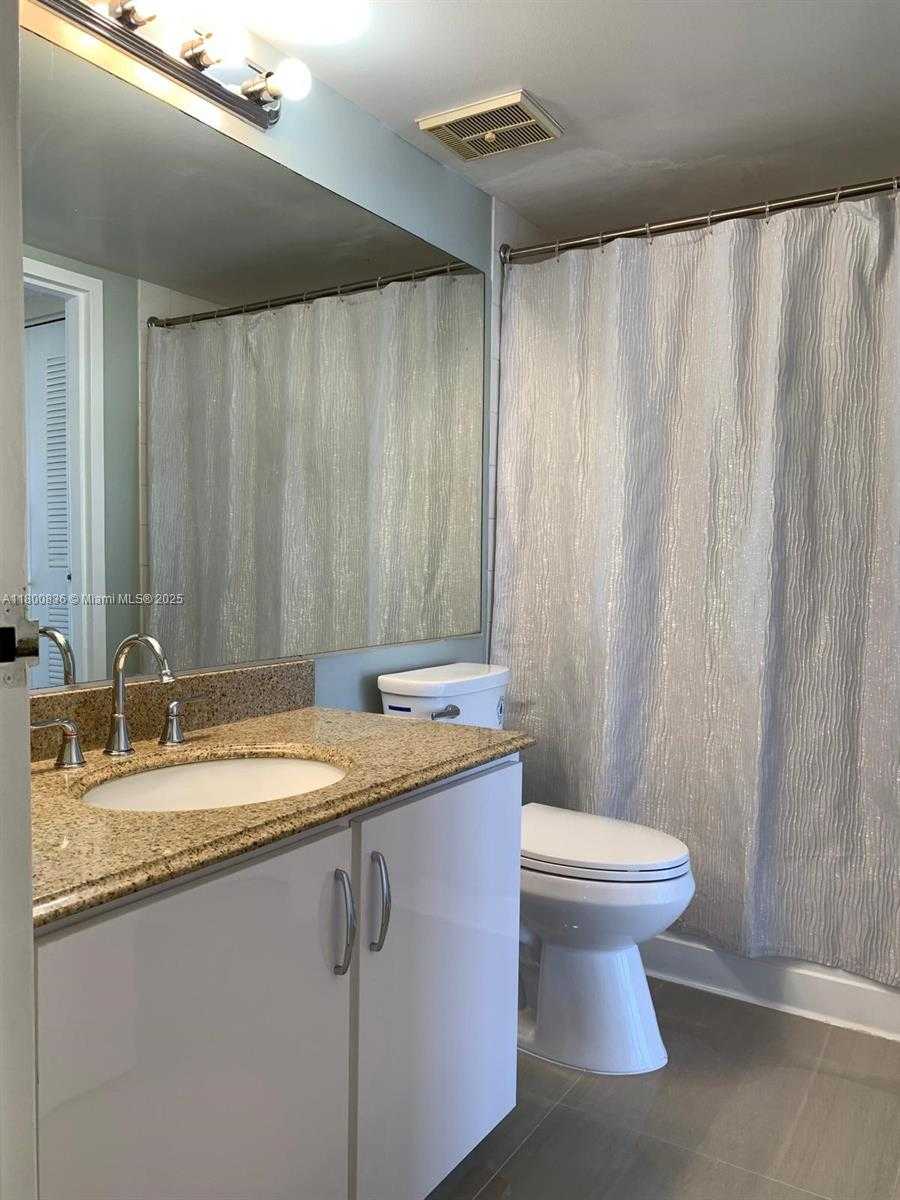 Small Image of 7601 EAST TREASURE DR #714, North Bay Village Number 9