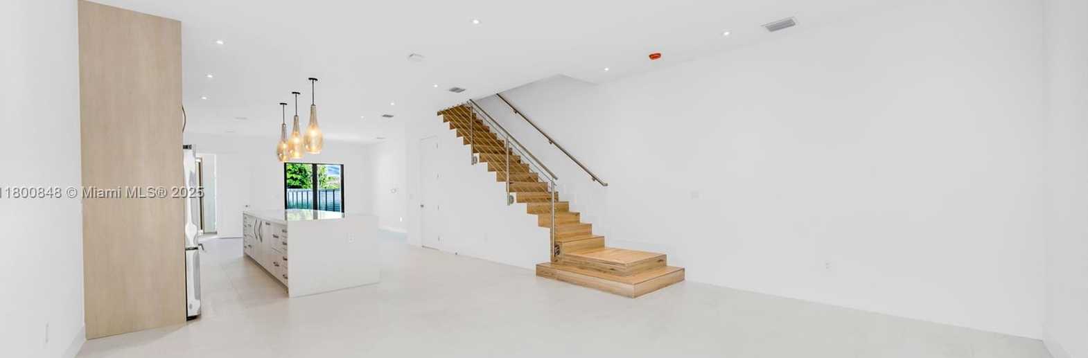 Small Image of 2921 SOUTH WEST 26TH ST, Miami Number 14