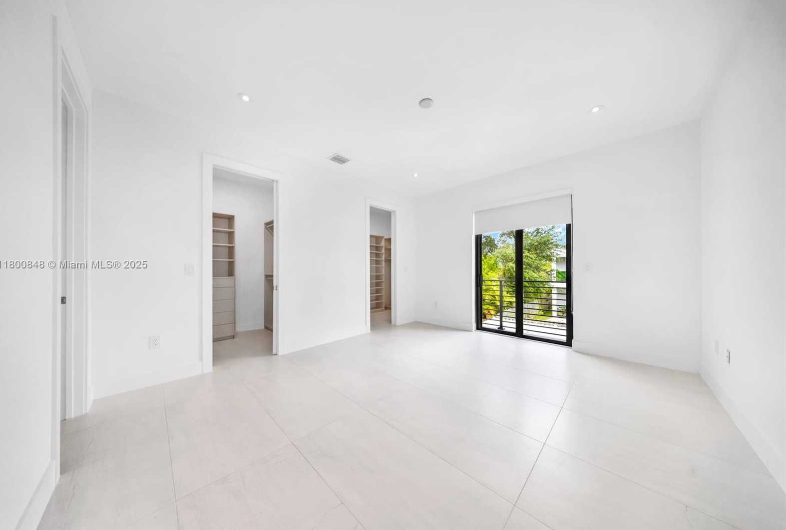 Small Image of 2921 SOUTH WEST 26TH ST, Miami Number 32