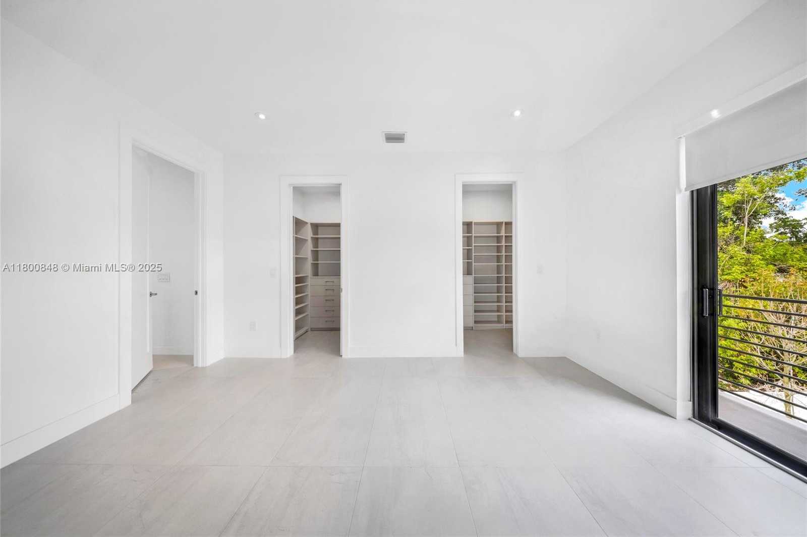 Small Image of 2921 SOUTH WEST 26TH ST, Miami Number 33
