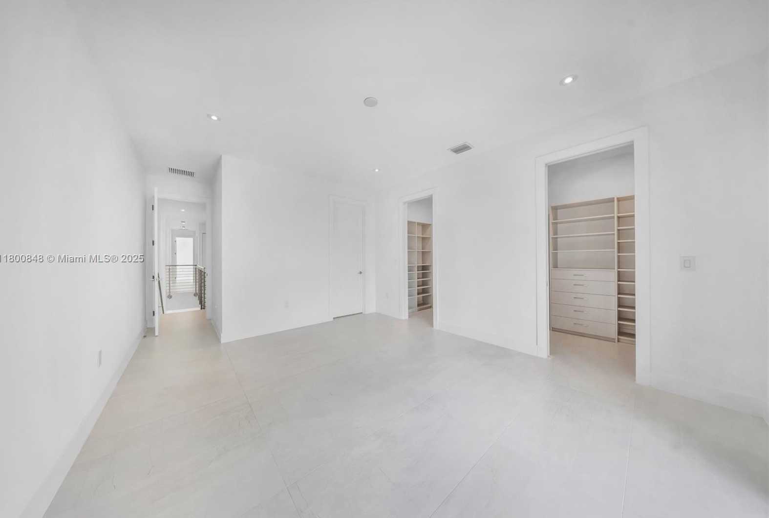 Small Image of 2921 SOUTH WEST 26TH ST, Miami Number 35