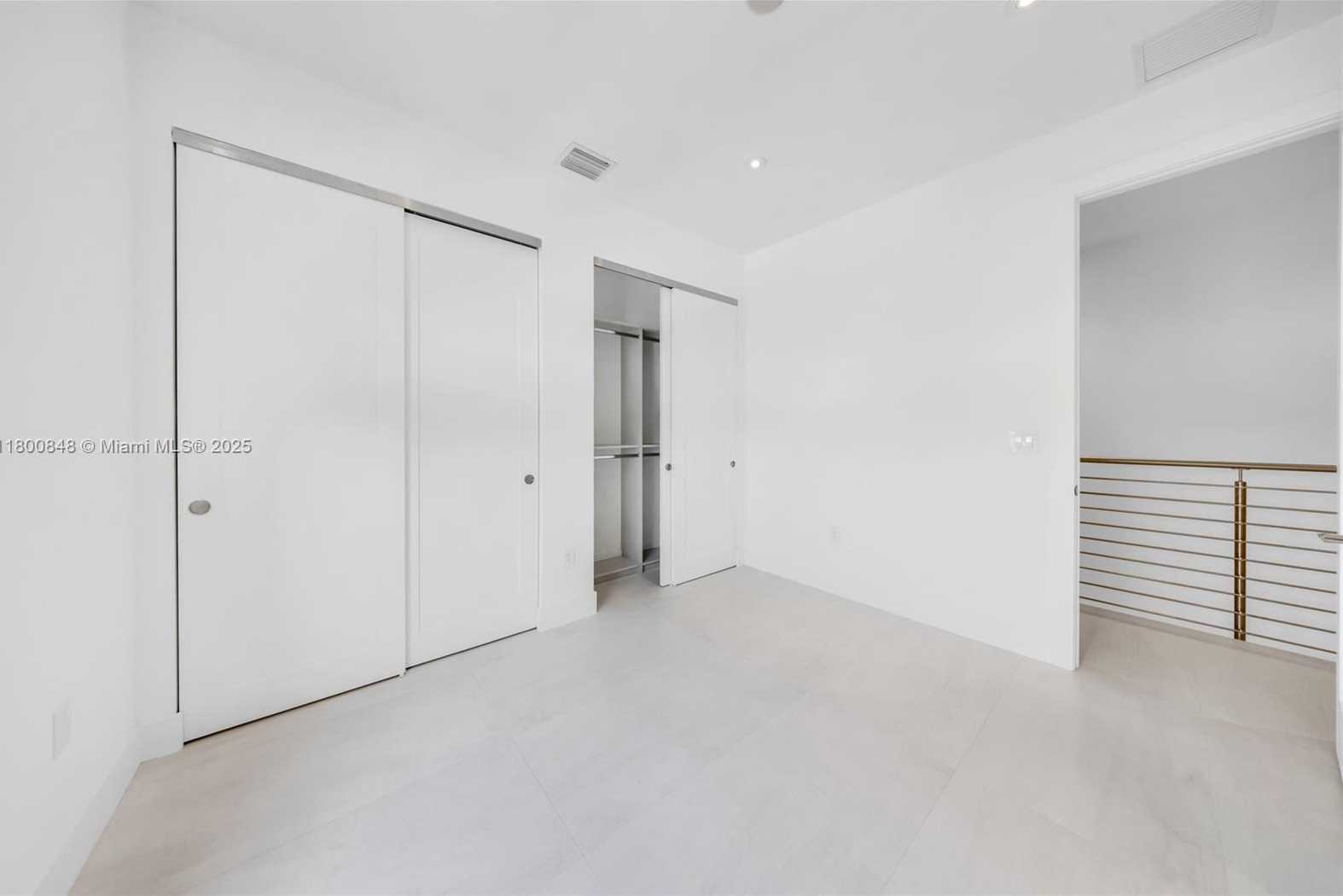 Small Image of 2921 SOUTH WEST 26TH ST, Miami Number 50