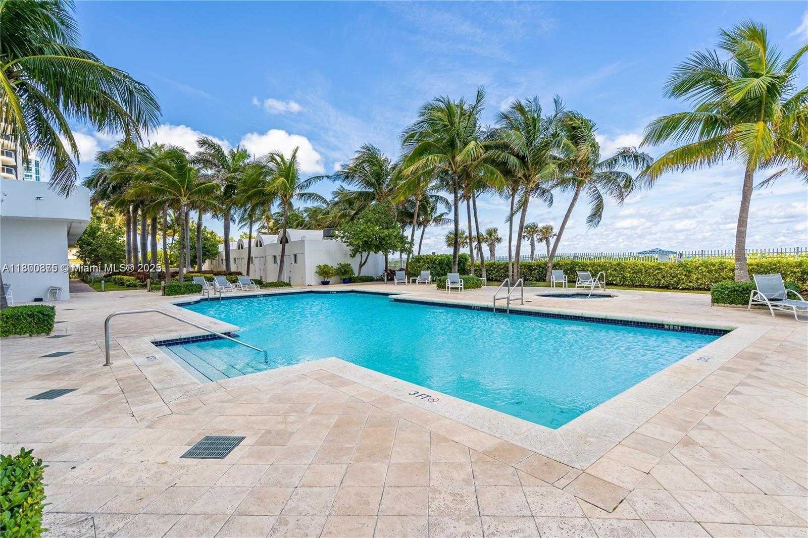 Small Image of 6365 COLLINS AVE #2805, Miami Beach Number 16