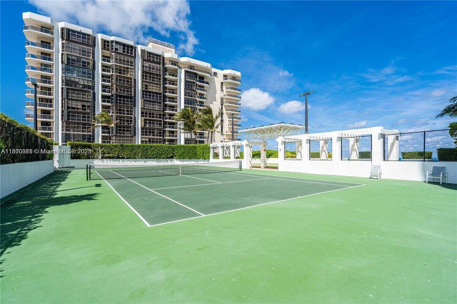 Small Image of 6365 COLLINS AVE #2805, Miami Beach Number 19