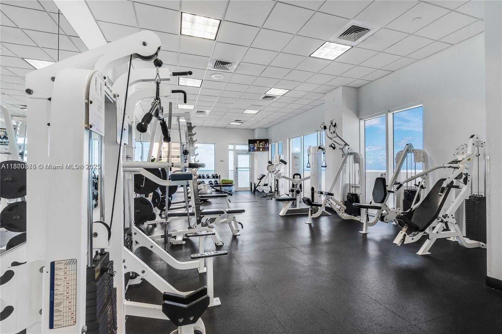 Small Image of 6365 COLLINS AVE #2805, Miami Beach Number 22