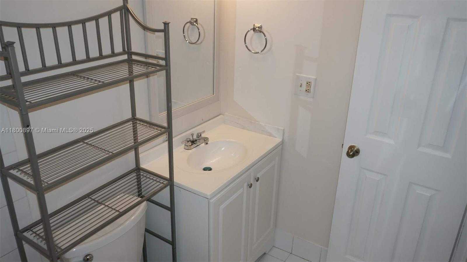 Small Image of 4909 SOUTH WEST 144TH CT, Miami Number 12