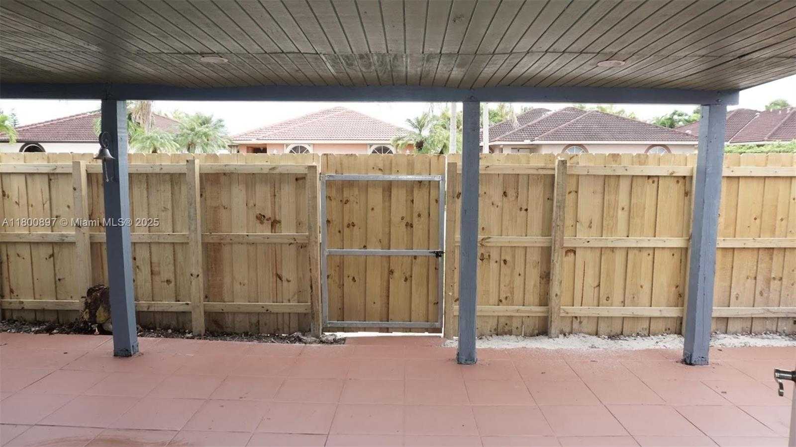 Small Image of 4909 SOUTH WEST 144TH CT, Miami Number 29