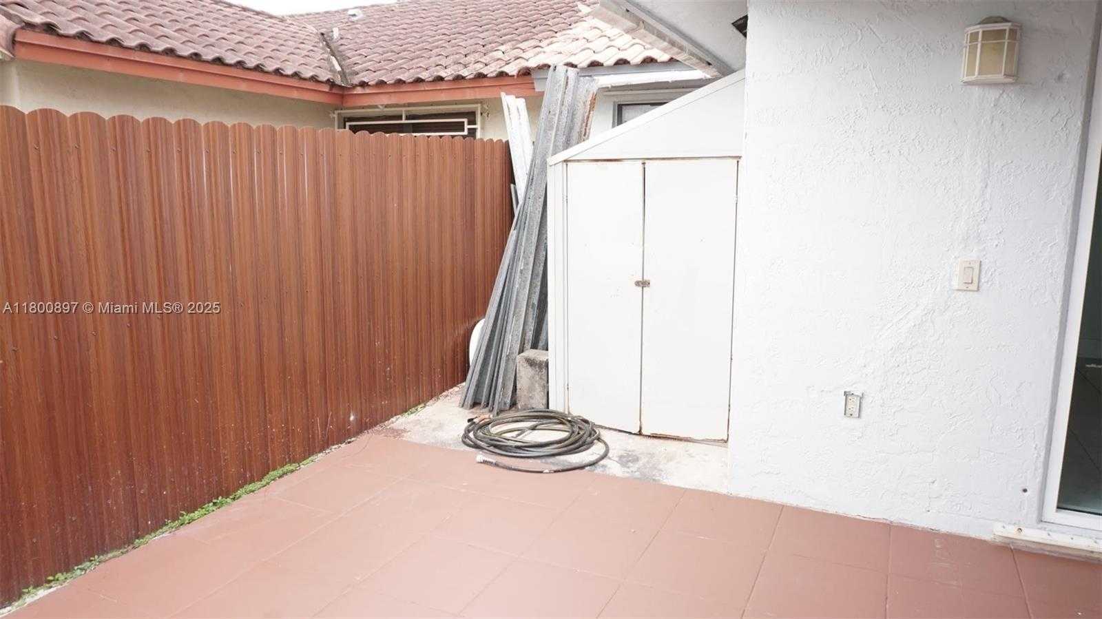 Small Image of 4909 SOUTH WEST 144TH CT, Miami Number 30