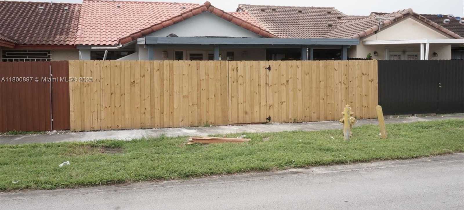 Small Image of 4909 SOUTH WEST 144TH CT, Miami Number 31