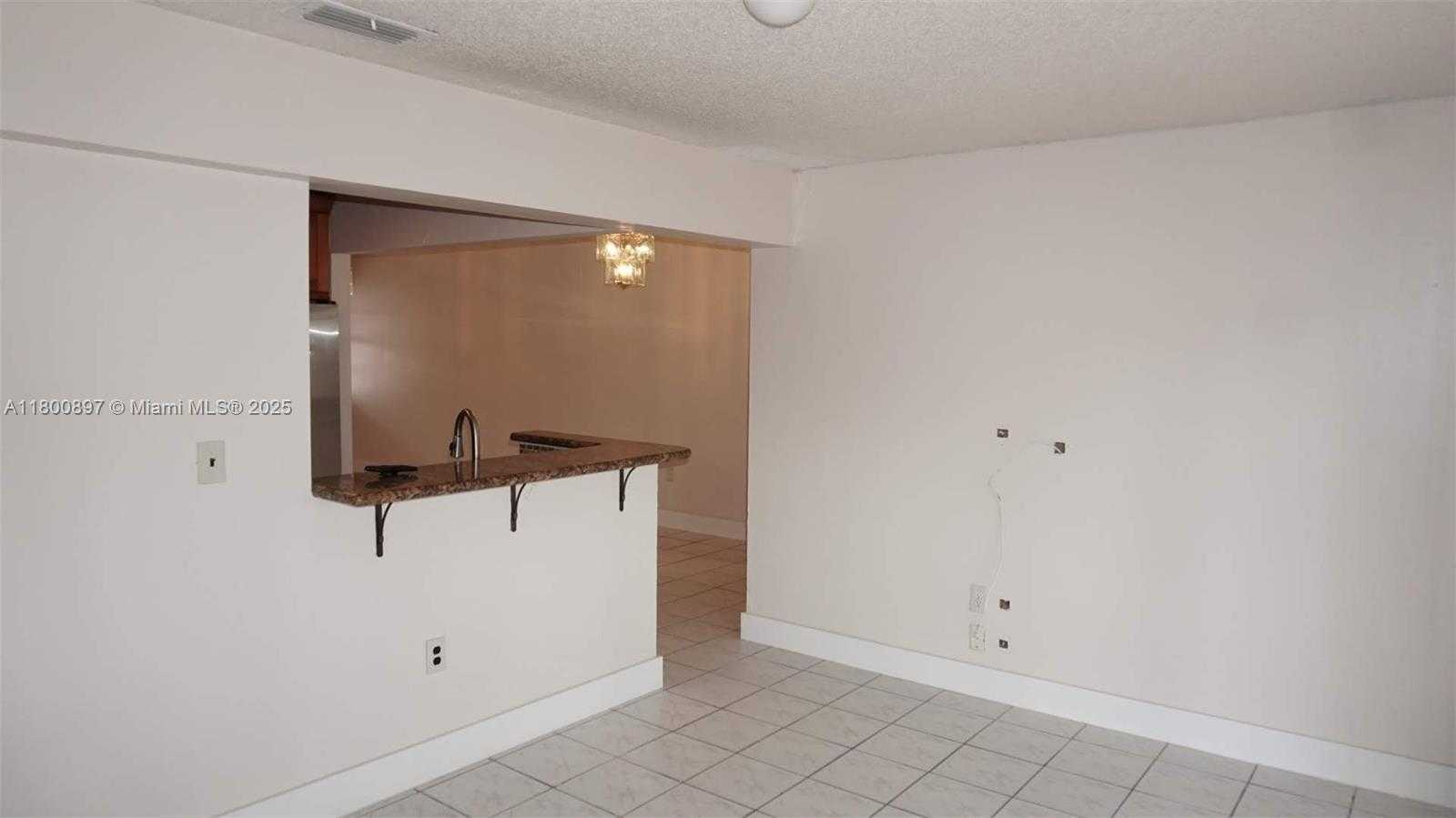 Small Image of 4909 SOUTH WEST 144TH CT, Miami Number 7