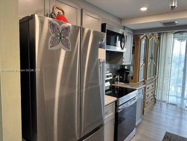 Small Image of 210 174TH ST #517, Sunny Isles Beach Number 20