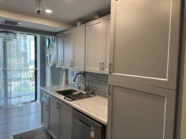 Small Image of 210 174TH ST #517, Sunny Isles Beach Number 21