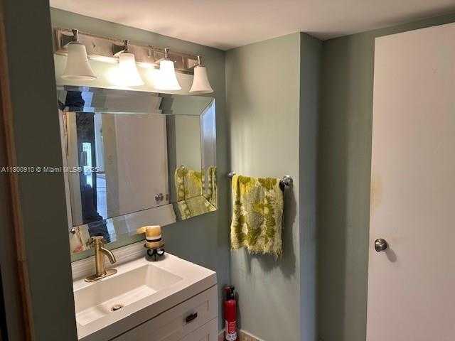 Small Image of 210 174TH ST #517, Sunny Isles Beach Number 46