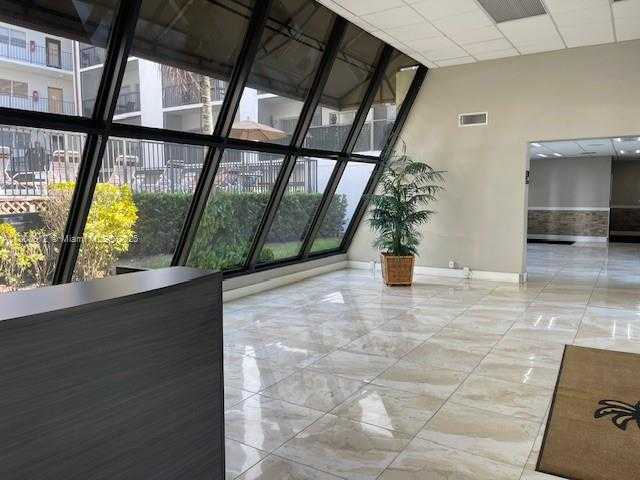 Small Image of 201 178TH DR #437, Sunny Isles Beach Number 15