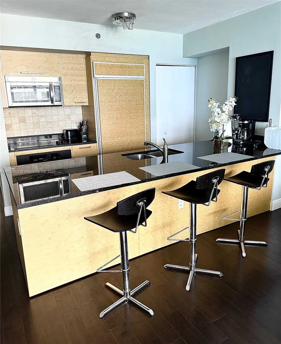 Small Image of 1830 SOUTH OCEAN DR #4109, Hallandale Beach Number 2