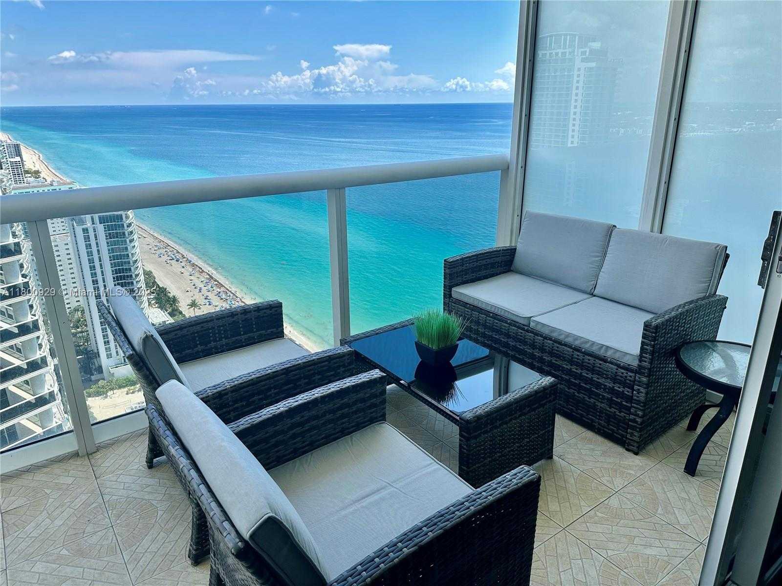 Small Image of 1830 SOUTH OCEAN DR #4109, Hallandale Beach Number 3