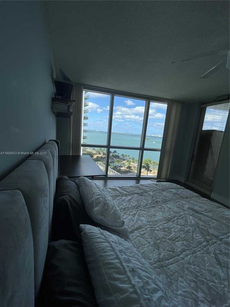 Small Image of 1750 NORTH BAYSHORE DR #1601, Miami Number 11