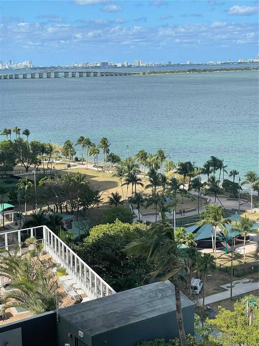 Small Image of 1750 NORTH BAYSHORE DR #1601, Miami Number 14
