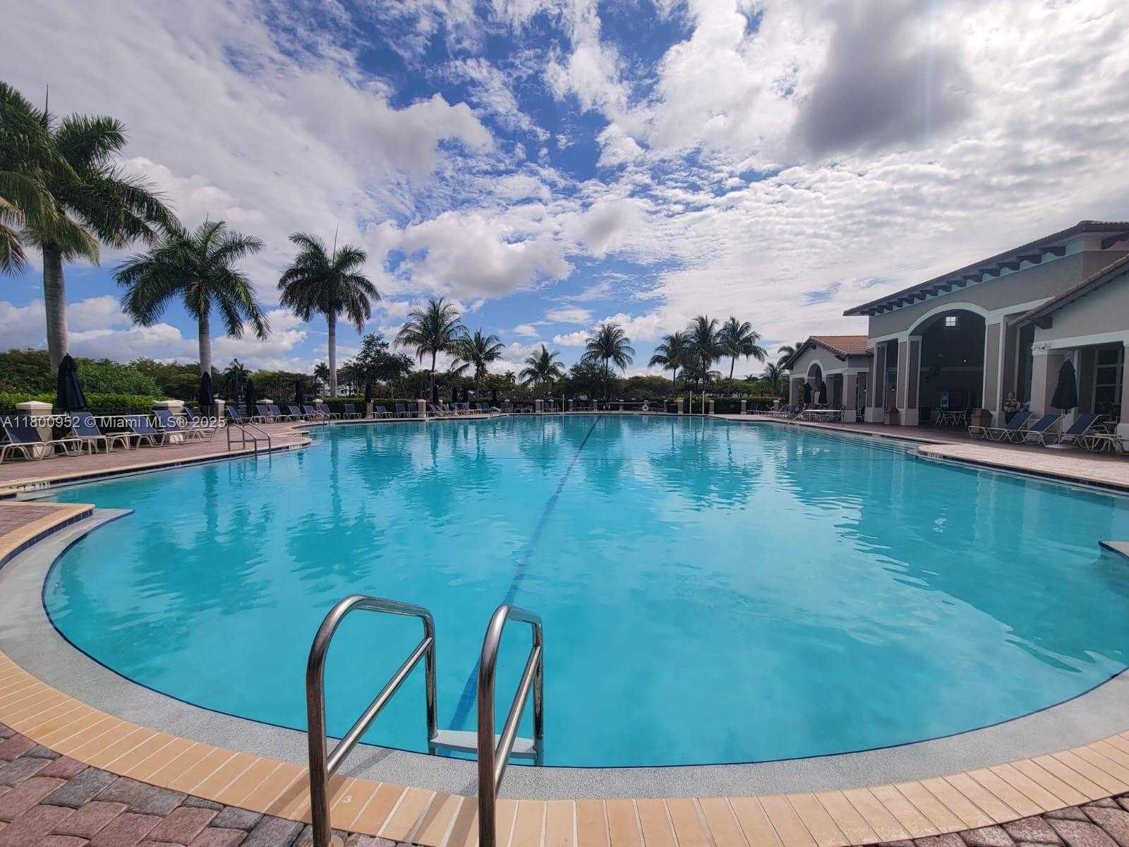 Small Image of 22032 SOUTH WEST 95TH PL #22032, Cutler Bay Number 19
