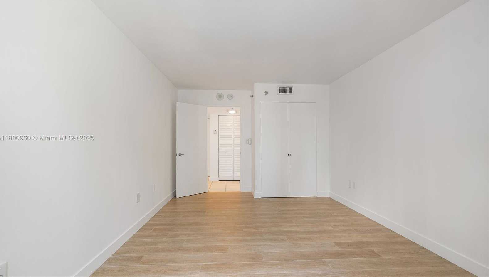 Small Image of 850 NORTH MIAMI AVE #W-1003, Miami Number 19