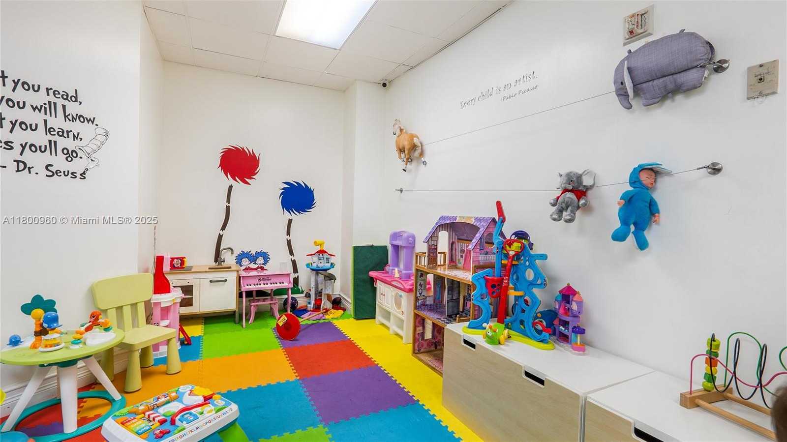 Small Image of 850 NORTH MIAMI AVE #W-1003, Miami Number 34