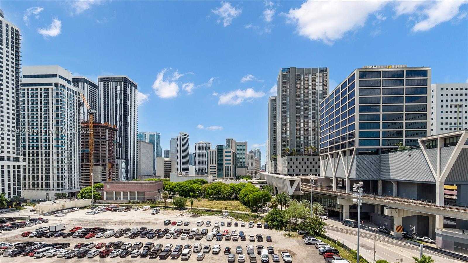Small Image of 850 NORTH MIAMI AVE #W-1003, Miami Number 39