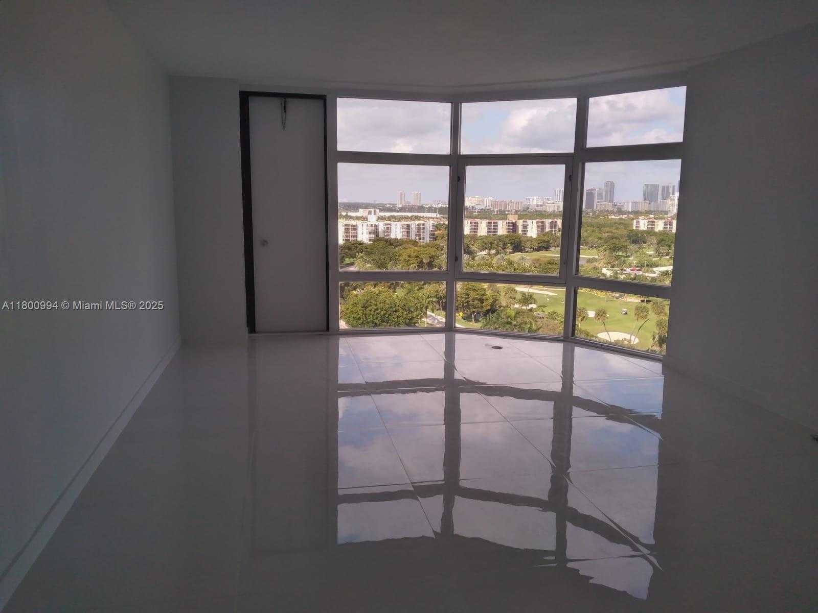 Small Image of 20100 WEST COUNTRY CLUB DR #1504, Aventura Number 7